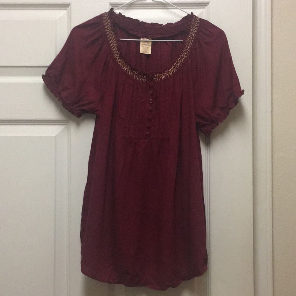 Burgundy short sleeve blouse